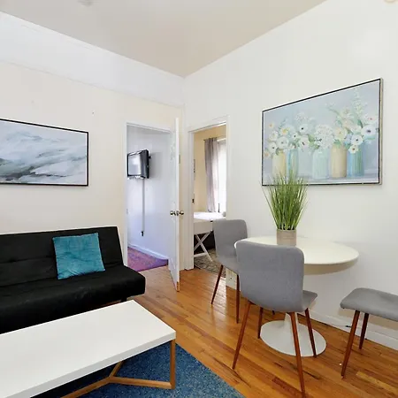 3Br Apartment In Big Apple
